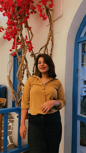 Leena Choudhary – Business Manager at Bluetris